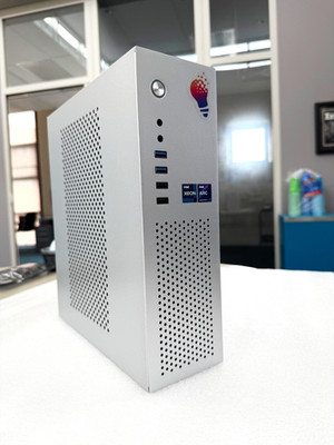 Intel Arc Pro A40 - 4K Video Editing PC - 32GB RAM - Intel Xeon CPU - 1 TB SSD