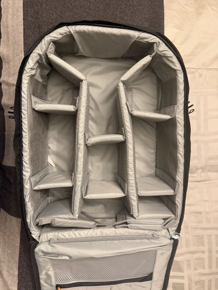 Lowepro Photo All Weather Backpack - Black - Image 4 of 4