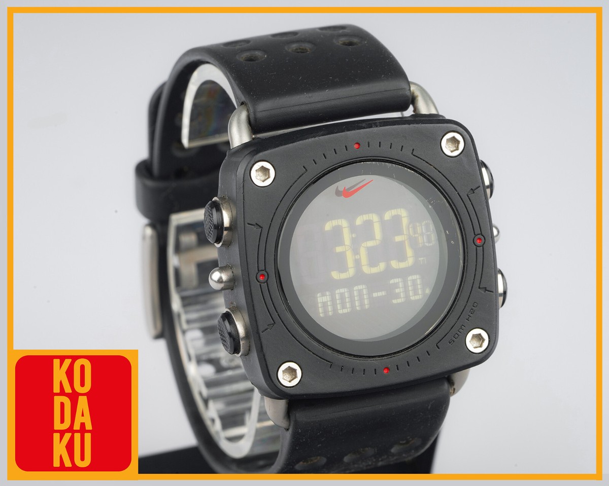 Nike sport watch RARE WC0070-935 Mettle Drill Black Polymers