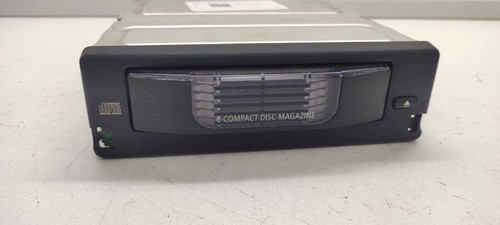 BMW 5 E60 E61 2005 CD / DVD Changer 6986081 65126986081