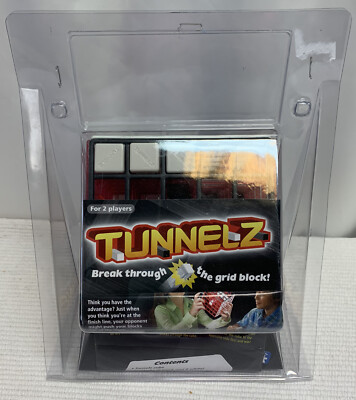 Tunnel Z Break Through The Grid Block
