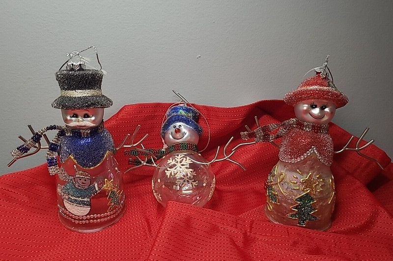 Set of 3 Snowman Family Glass Christmas Ornaments Wire Arms Dad Mom Child