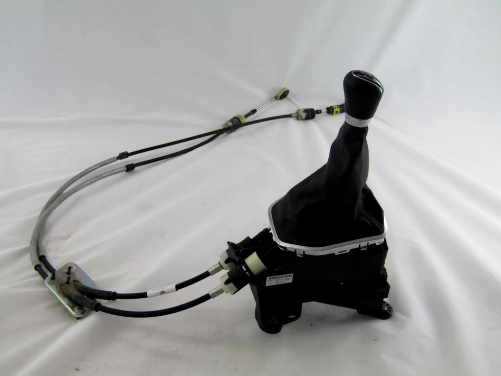 C1BR7C453CAB Palanca Pomo Bolsa Cuerdas Cambio Manual FORD Fiesta 1.2B 44KW 5M