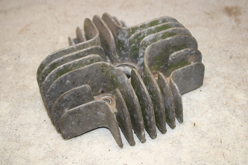 1975 Suzuki TS75 Colt CABEÇA DE CILINDRO DO MOTOR 5287.XW - Imagem 4 de 4