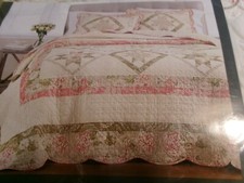 New Twin Size Bedspread  Star Wreath Patchwork  927