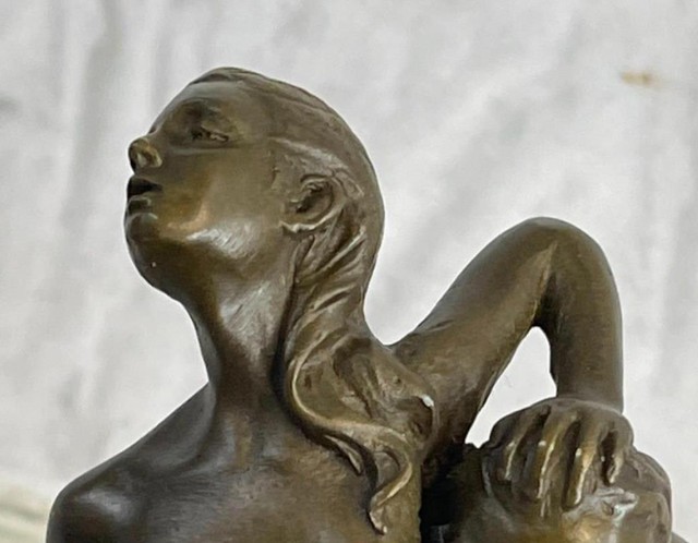 Signed Original Nude Artwork Detailed Bronze Museum Masterpiece Statue Gift Signed Original Nude Artwork Detailed Bronze Museum Masterpiece Statue Gift