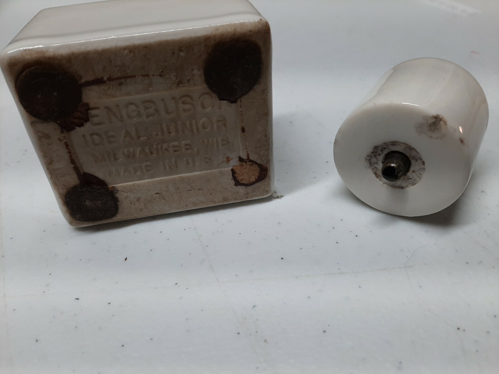 Vintage SENGBUSCH Porcelain Moistener Wetter stamp roller Ideal jr