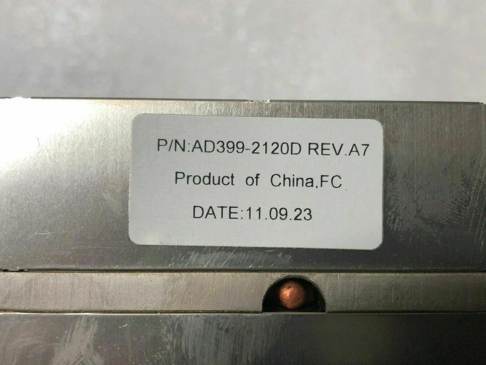 Intel Itanium 9340 @ 1.6GHz Socket FCLGA1248 Quad Core AH339-2029A - Image 4 of 4