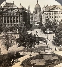 Budapest Hungary Liberty Square Parliament House Keystone 15687 SC1