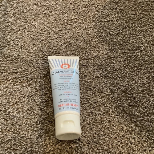 First Aid Beauty Ultra Repair Cream Intense Hydration For Dry Parched