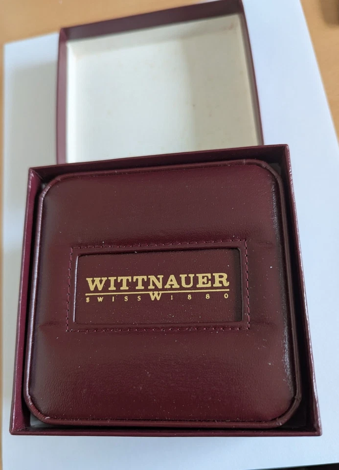 ОРИГИНАЛЬНЫЙ швейцарский WITTNAUER часы коробка из искусственной кожи интерьер + часы подушка - Изображение 4 из 4