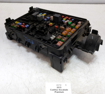  2015-2020 OEM Cadillac Escalade Engine Fuse Box Junction Block