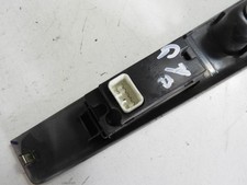 Lève vitre Isuzu D-MAX