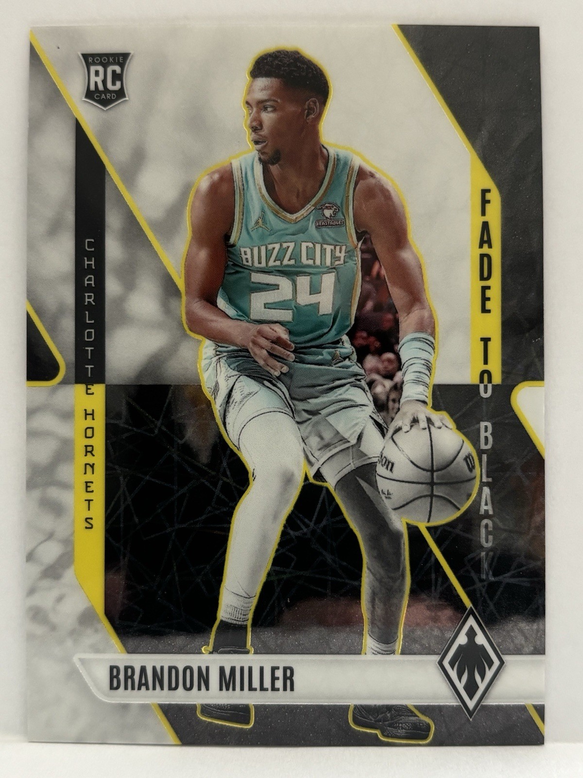 2023-24 Phoenix - Thrillers Brandon Miller #8 (RC) /150 White Lazer Charlotte