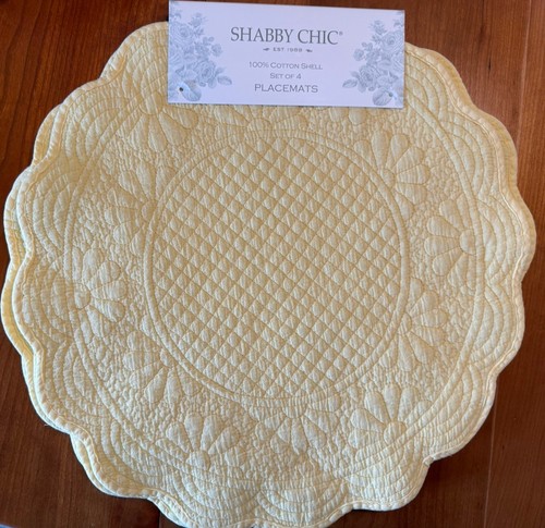 NEW Shabby Chic Set Of 4 Scalloped Edged Yellow Quilted Placemats Spring HOLIDAY