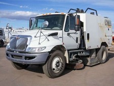 2011 Schwarze A7000 Street Sweeper International # 4339