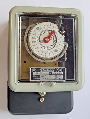 THEBEN SEL 171a Nr. 3620 Schaltuhr Retro - NEU/OVP - worldwide shipping