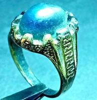 BEAUTIFUL POST MEDIEVAL VINTAGE RING QUALITY WITH NICE STONE INSERT