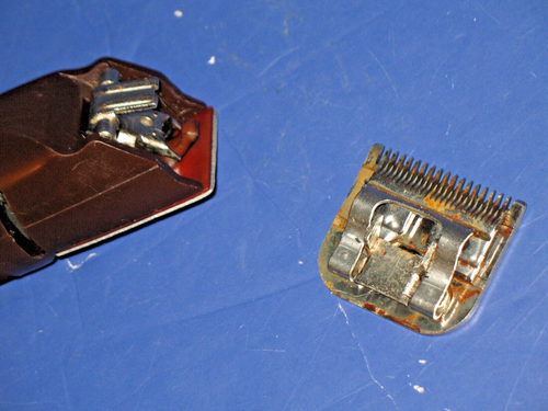 OSTER - CLASSIC 76 HAIR CLIPPER WITH 1 BLADE SIZE 1 PROFESSIONAL TESTED WORKING - Picture 9 of 11