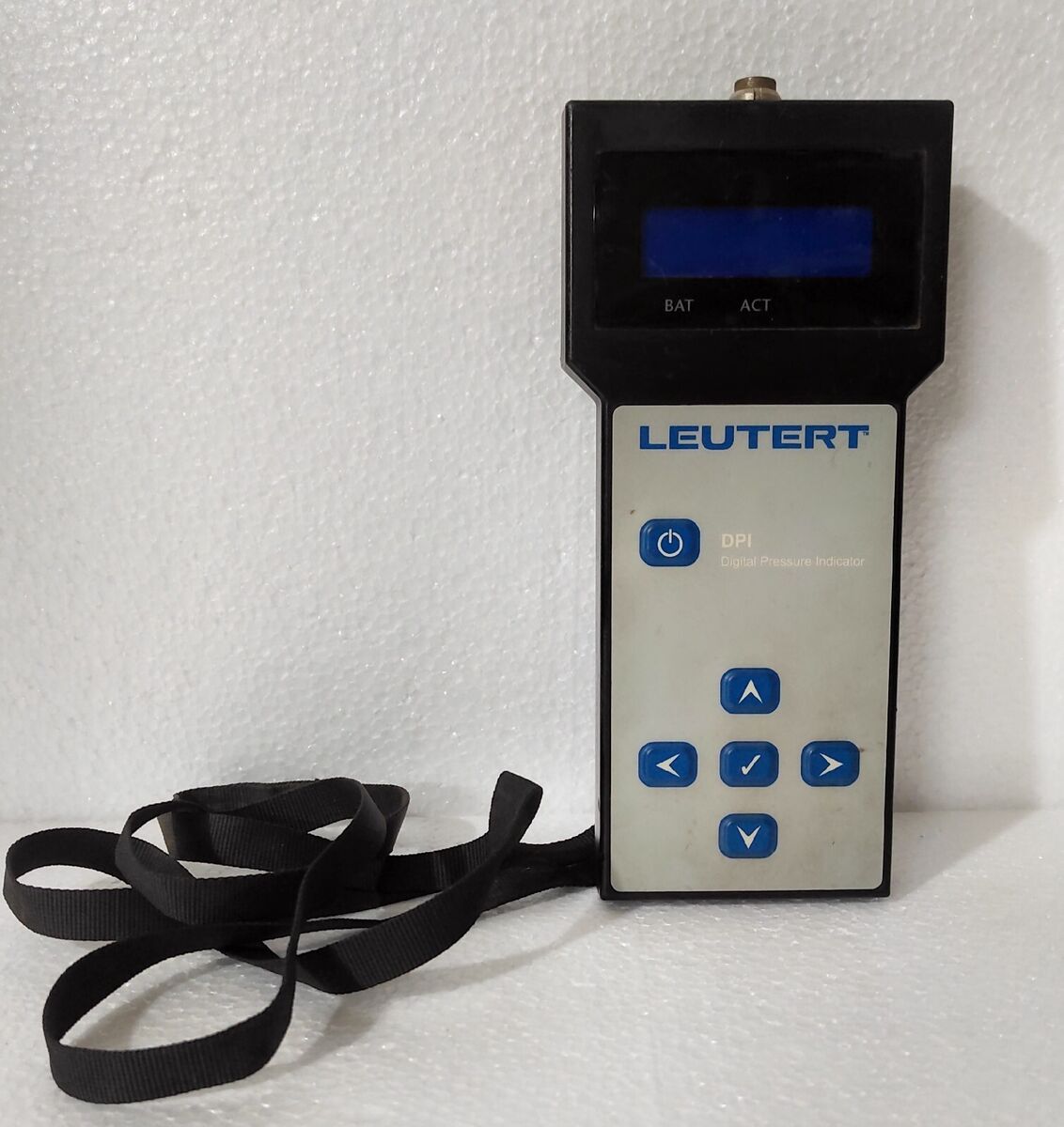 Engine Digital Pressure Indicator Leutert DPI Type 50 Engine Digital Pressure Indicator Leutert DPI Type 50