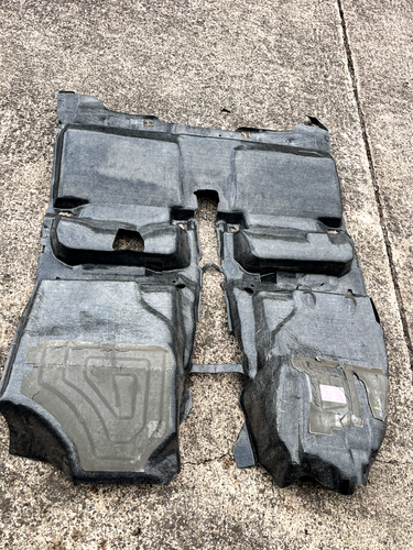 TOYOTA YARIS 2014 MK3 5DR FLOOR CARPET MAT LINER LINING COMPLETE /2011-17 - Picture 7 of 10