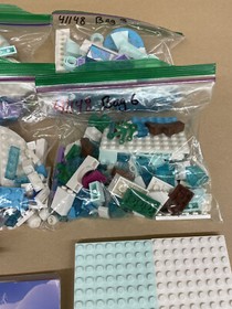 LEGO Disney 41148 Elsa's Magical Ice Palace 7 Minifigures 701 Pieces No Box