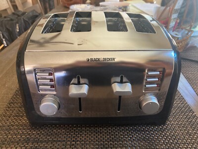 Black & Decker Bread and Bagel Toaster  T4030