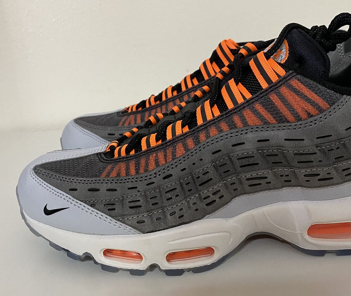 Size 10.5 - Nike Kim Jones x Air Max 95 Total Orange for Size 10.5 - Nike Kim Jones x Air Max 95 Total Orange for