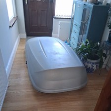 Huge Halfords Grey/Silver Roof Box 580(.capacity 580 Litres/ 75kg)