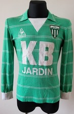 Vintage 1981-1983 AS Saint-Etienne Home Football Shirt Le Coq Sportif size 4/5