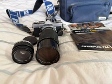 Olympus OM-1 35mm SLR  Vivitar 70 - 210 Zoom Telephoto Lense