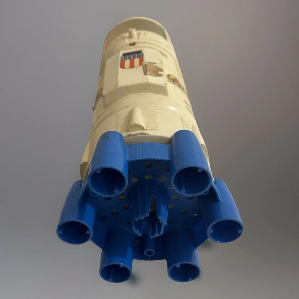 1975 Kenner Six Million Dollar Man Bionic Transport & Repair Station Incomplete - Image 3 of 4