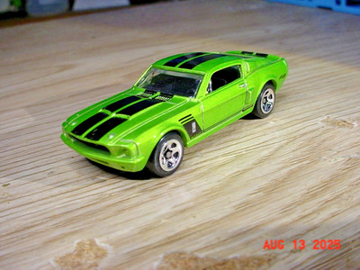 Hot Wheels 67 Shelby Mustang GT500 Green C5S 1/64 lp626