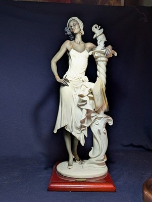 FLORENZ von GIUSEPPE ARMANI Figur ART DECO MAHAGONI Flapper Mädchen Elefant
