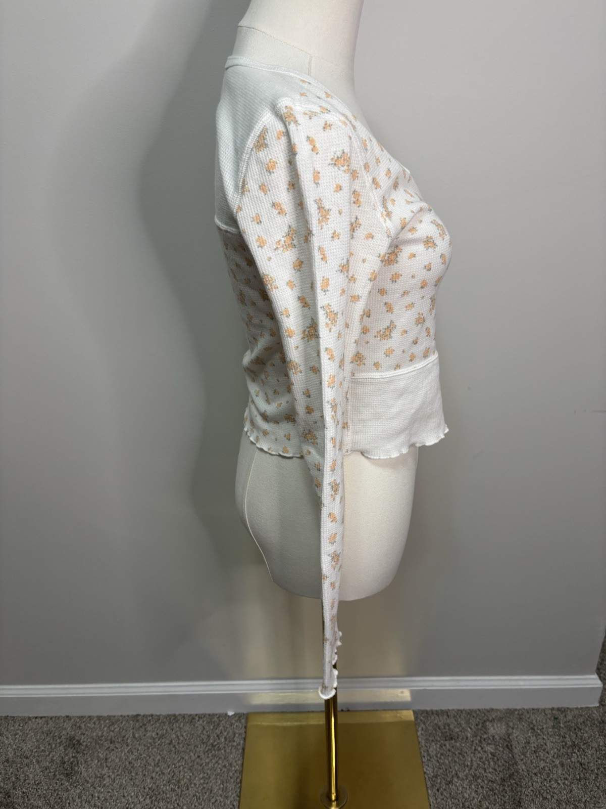 American Eagle V Neck Patchwork Crop Top Size Sma… - image 2