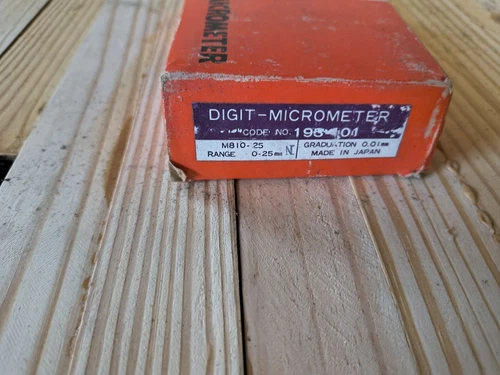 Mitutoyo 159-211 Combimike Digital Outside Micrometer 0-1" .001 Graduation