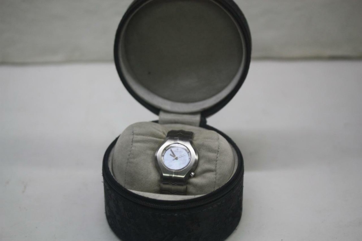 Tag Heuer Alter Ego WP1312 Gray Mother of Pearl Dial 29MM  display picture 2