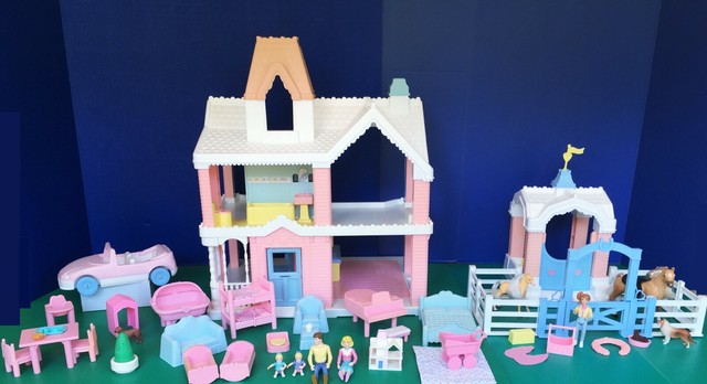 old playskool dollhouse