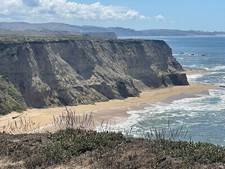 Digital Photo/Picture/Wallpaper/ART - Shore and Cliffs of West Coast California