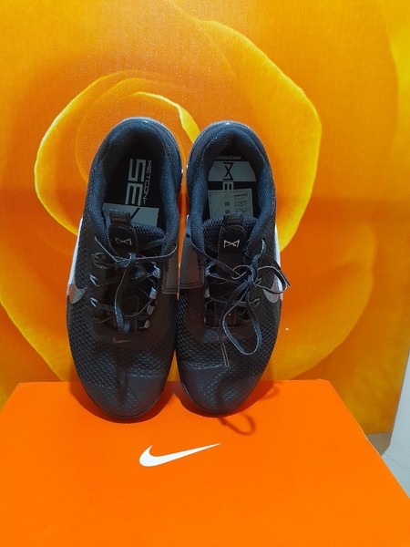 ZAPATILLAS NIKE METCOON  7 TALLA 40.5
