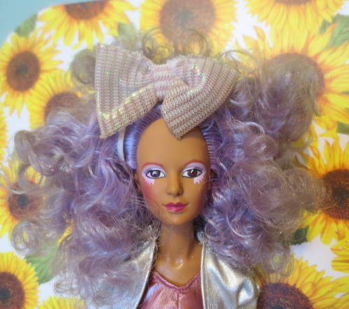 Vintage 1985 Hasbro Jem & the Holograms SHANA FASHION DOLL COMPLETE - Picture 10 of 10