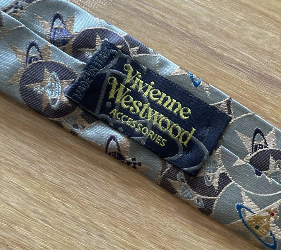 Corbata Vivienne Westwood Usada Chatarra Para Hombre Unisex SEDA Multicolor Preciosa S66 Foto 2 de 3