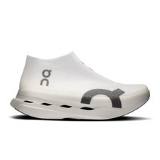 On Cloudboom Strike LS LightSpray White Black...