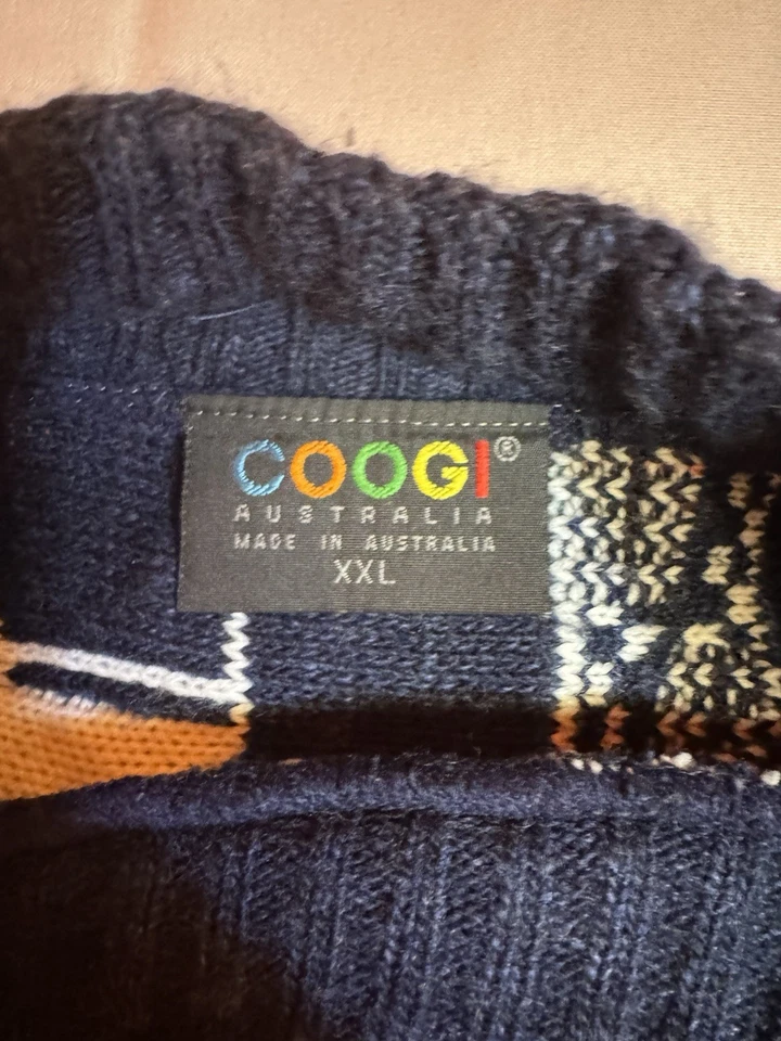 Suéter Tejido 3D Vintage COOGI Australia XXL Azul Marino Blanco Biggie Foto 3 de 4
