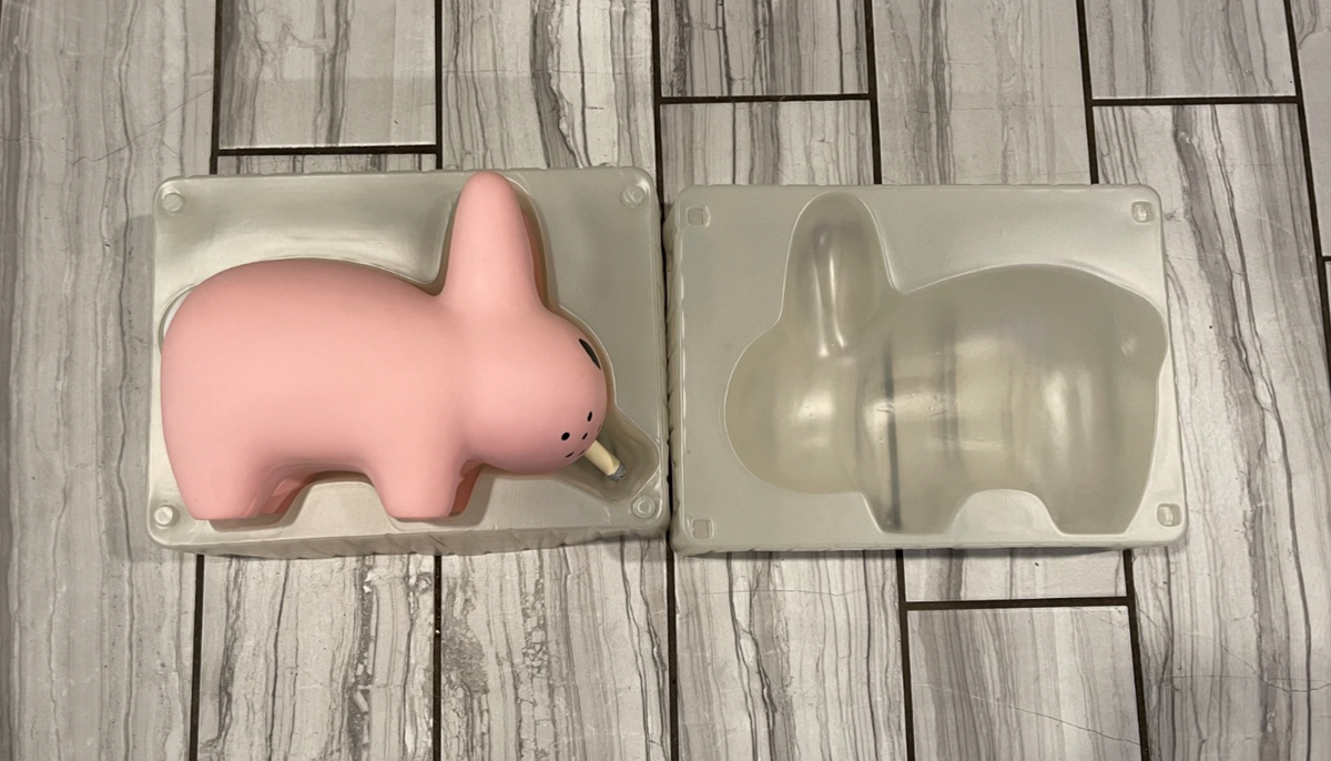 Smorkin' Labbit Frank Kozik X Kidrobot 10
