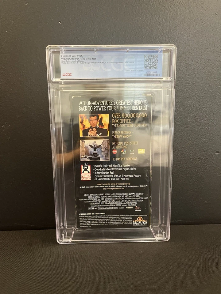 SCREENER COPY CGC 8.5 GoldenEye VHS Movie CIB Not Sealed Graded IGS  Foto 2 de 2