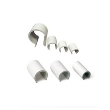 CLIPS IN PVC PER SERRE FISSAGGIO TELO NYLON PLASTICA RETE SU SERRA CONF 1 KG