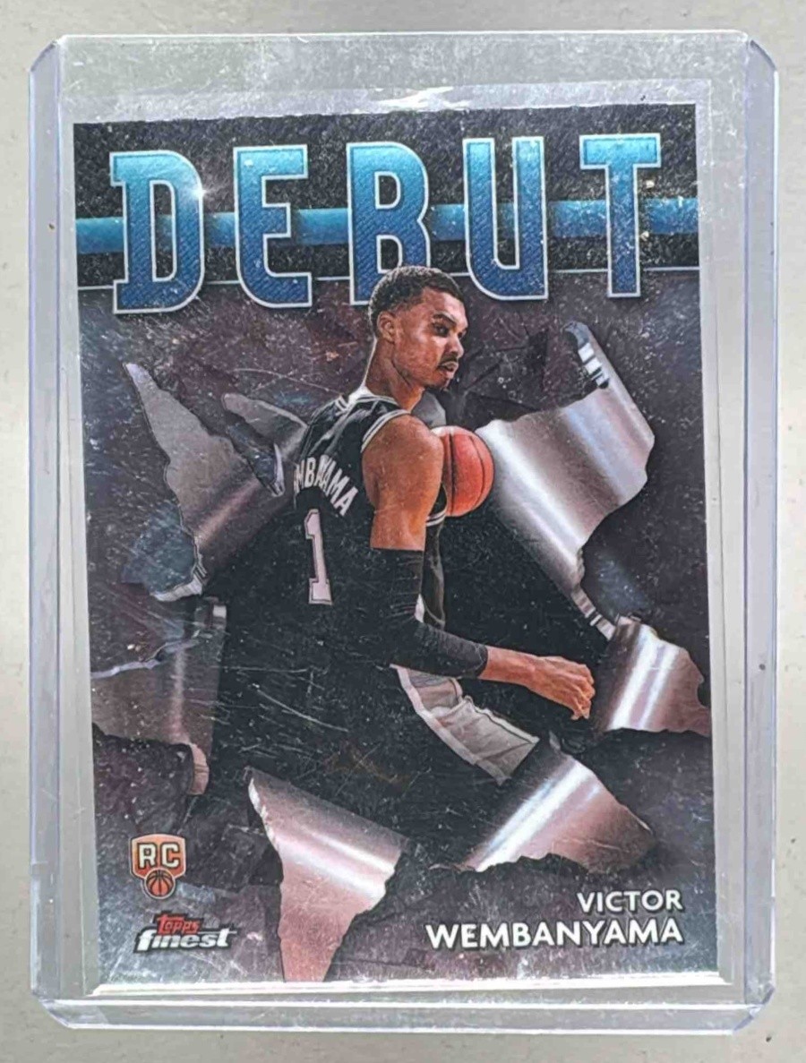 Victor Wembanyama 2023 Topps Finest #D-1 Debut Rookie RC