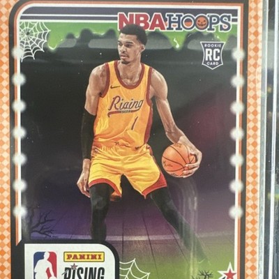 Panini 2023-24 Haunted Hoops Rising Stars Orange RC #282 Wembanyama Spurs