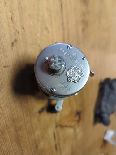 Carrete de pesca modelo raro Abu Garcia Ambassadeur 2500C PLATEADO 1977 770300 Suecia - Imagen 10 de 14